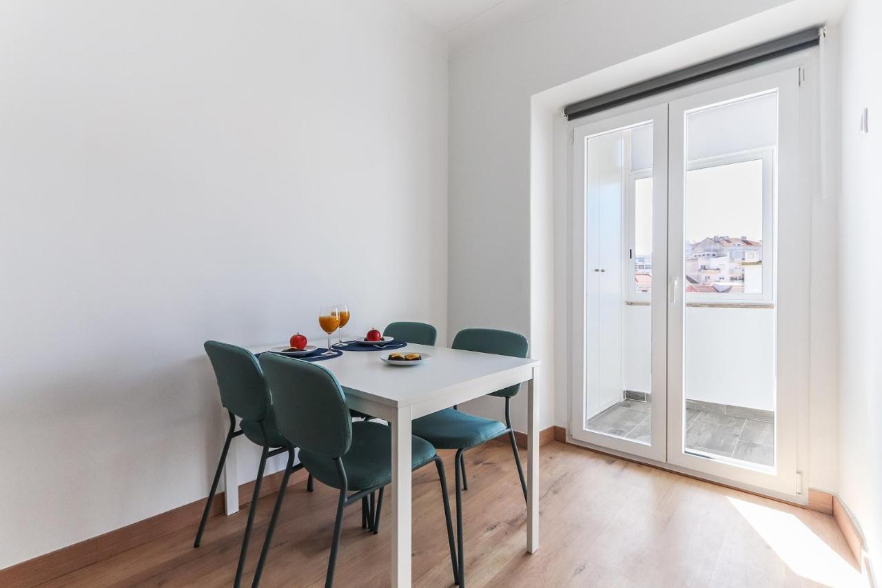Vita Portucale ! Almada Balcony Eksteriør bilde